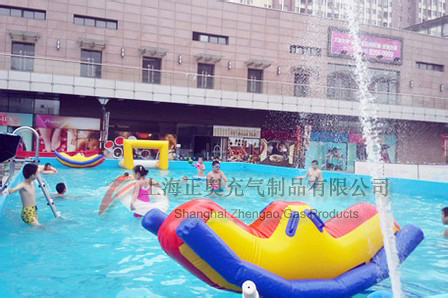 江蘇徐州移動(dòng)水上樂園案例